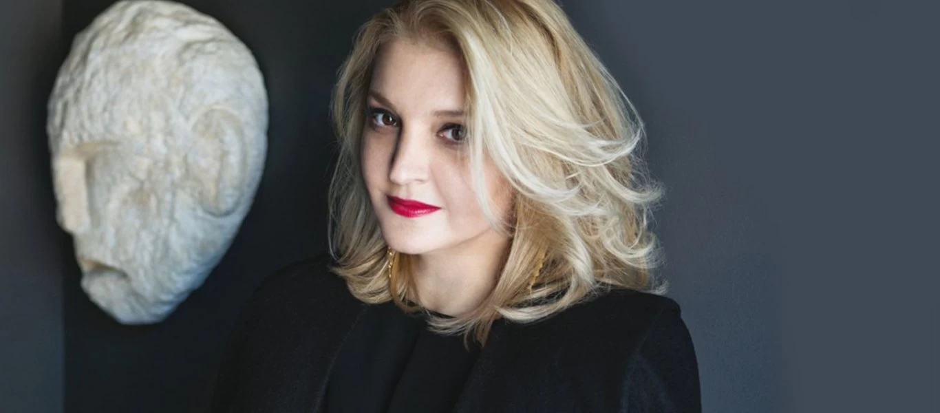 Πέθανε σε ηλικία 47 ετών η σχεδιάστρια μόδας Σοφία Κοκοσαλάκη - Είχε φτιάξει τα κοστούμια των Ολυμπιακών Αγώνων το 2004